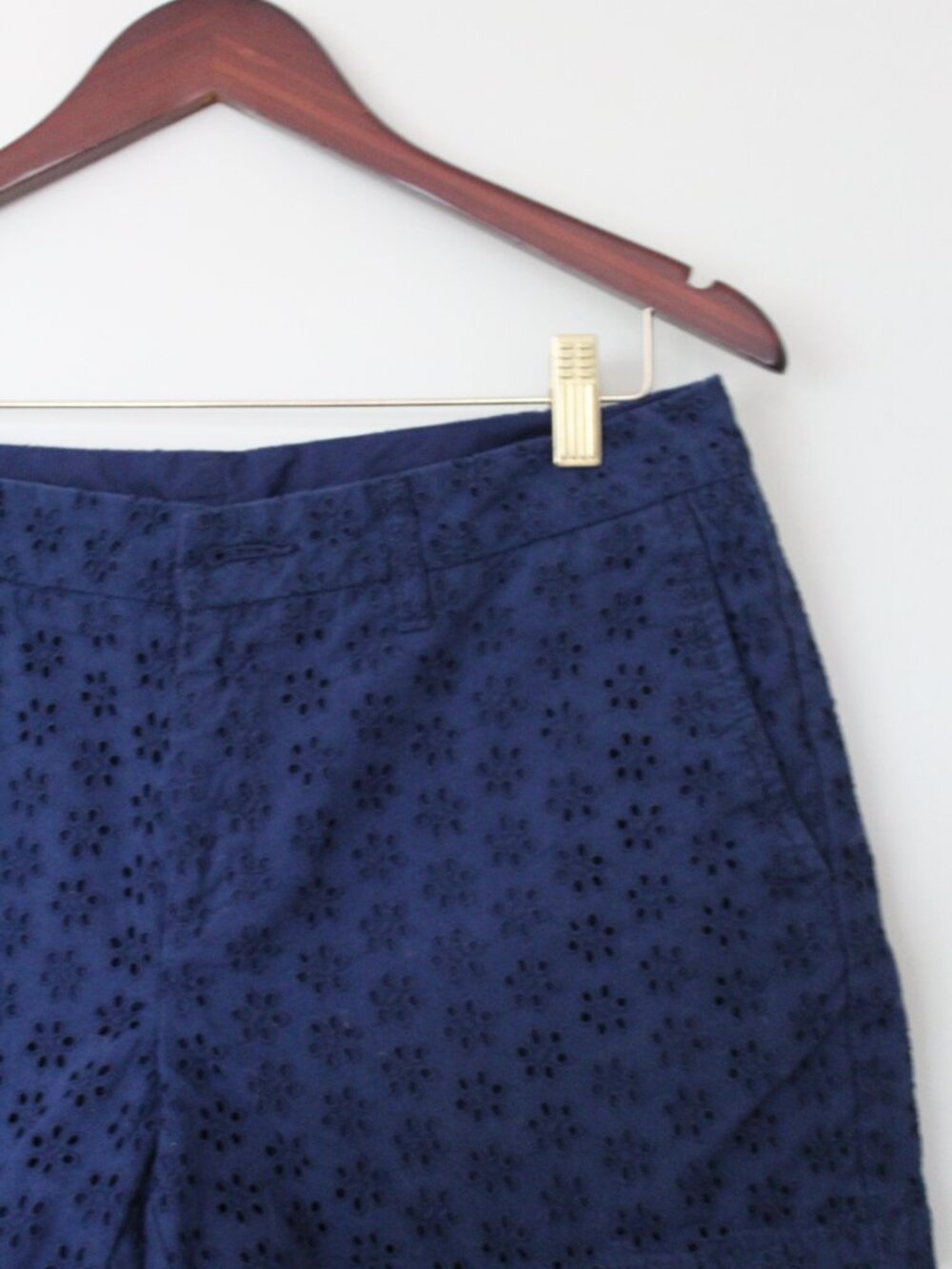 Faded Glory Cotton Navy Blue Eyelet Shorts - Size 10 - Picture 2 of 9
